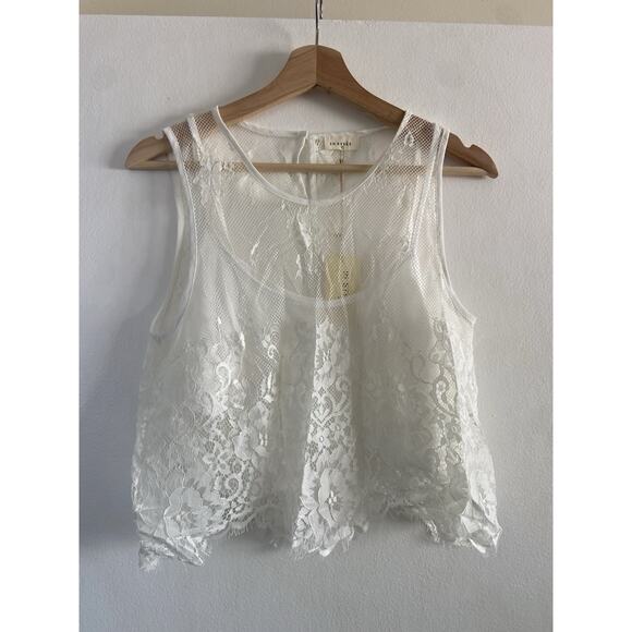 Women's In Style Scalloped Lace Crop Top White Boho Cottage Dainty Medium Beach - Picture 3 of 5